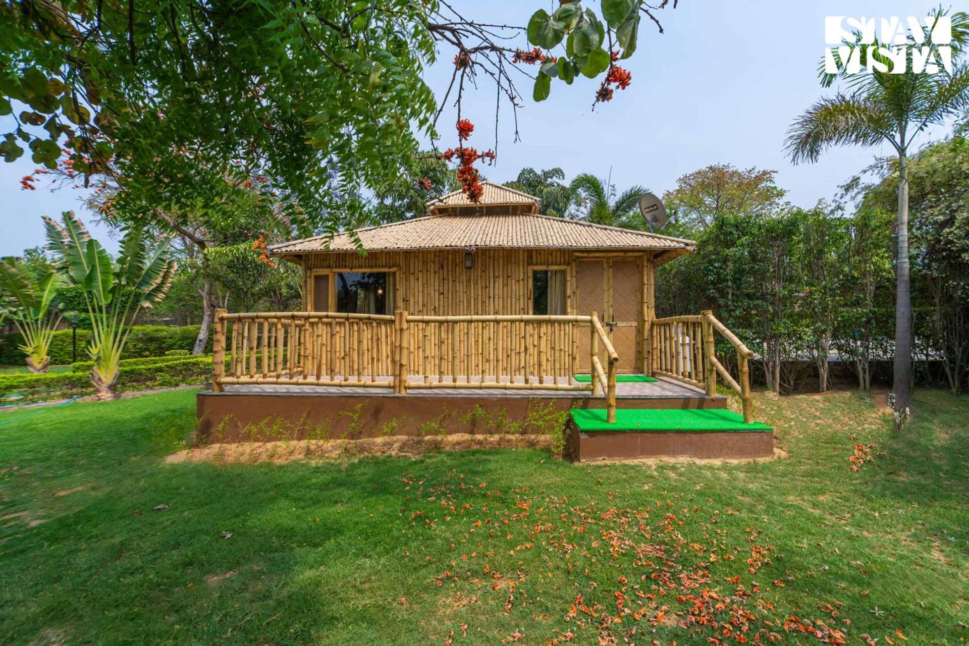 Stayvista At Maple Farms With Pool, Bbq & Bonfire Sohna 외부 사진