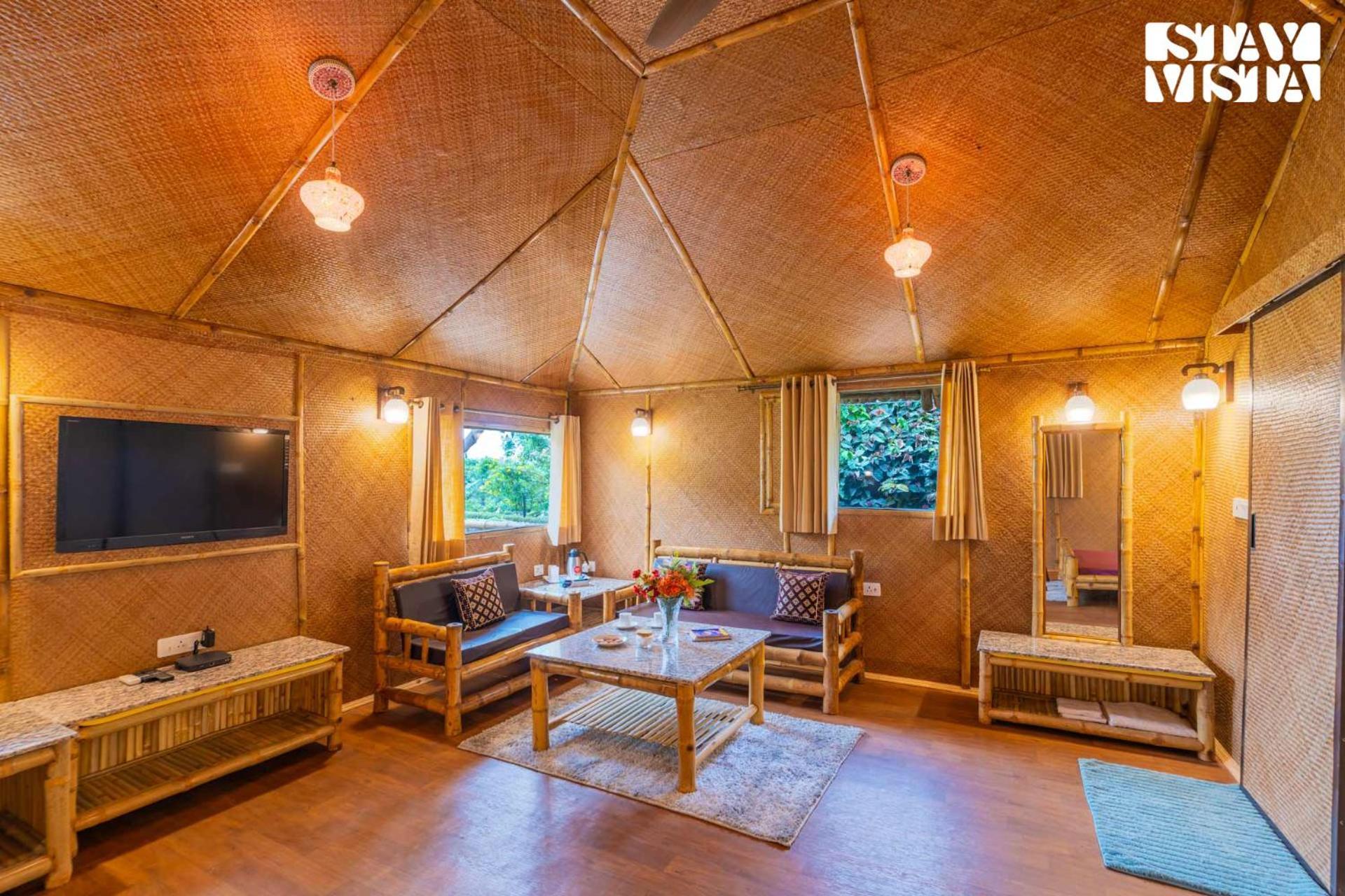 Stayvista At Maple Farms With Pool, Bbq & Bonfire Sohna 외부 사진