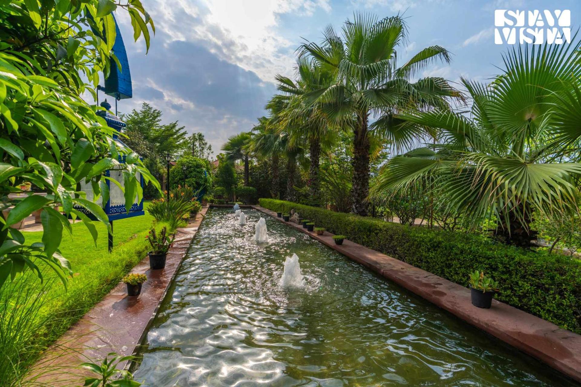 Stayvista At Maple Farms With Pool, Bbq & Bonfire Sohna 외부 사진
